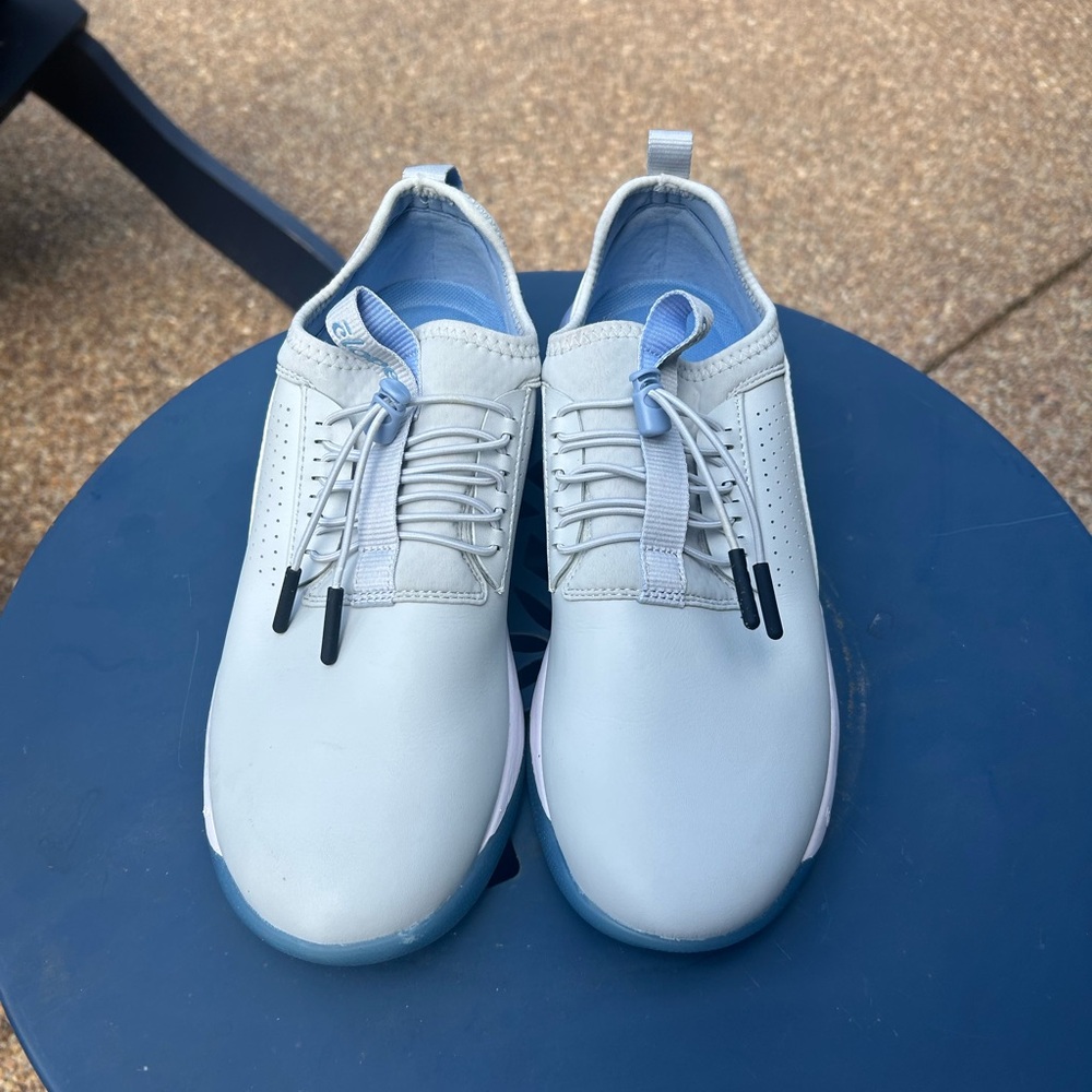Powder Blue Cloves - Picture 2 of 7
